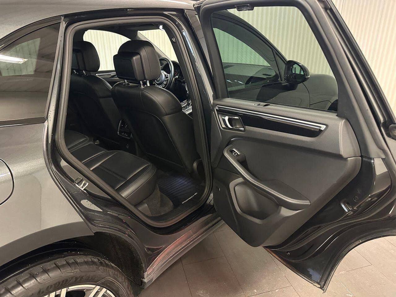 Porsche Macan 2.0 AWD Sportsexos