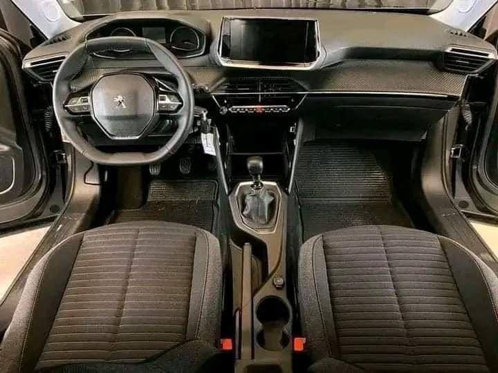 Peugeot 2008 1.2 PureTech