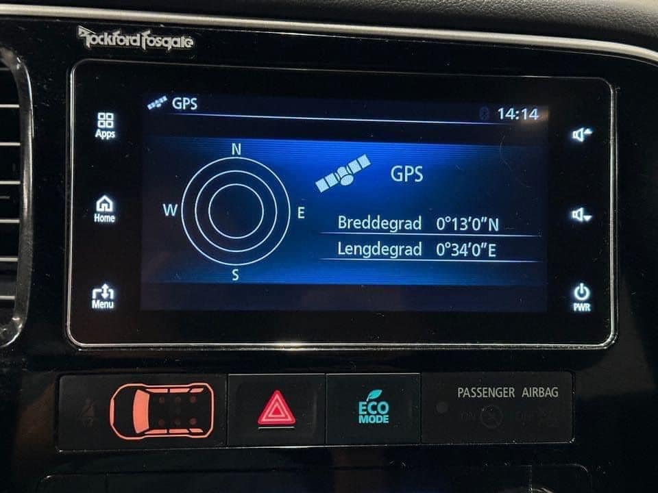 MITSUBISHI OUTLANDER 2.0 / AWD / PHEV / Hybride