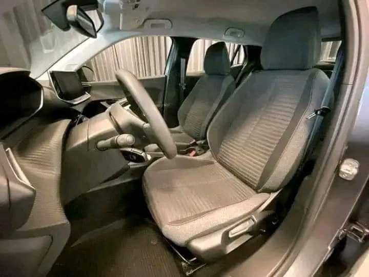 Peugeot 2008 1.2 PureTech