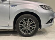 MITSUBISHI OUTLANDER 2.0 / AWD / PHEV / Hybride
