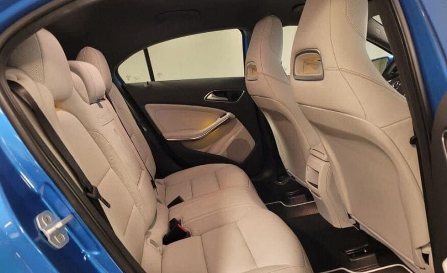 Mercedes-Benz Classe A 180 AMG 1.6 Essence Automatique