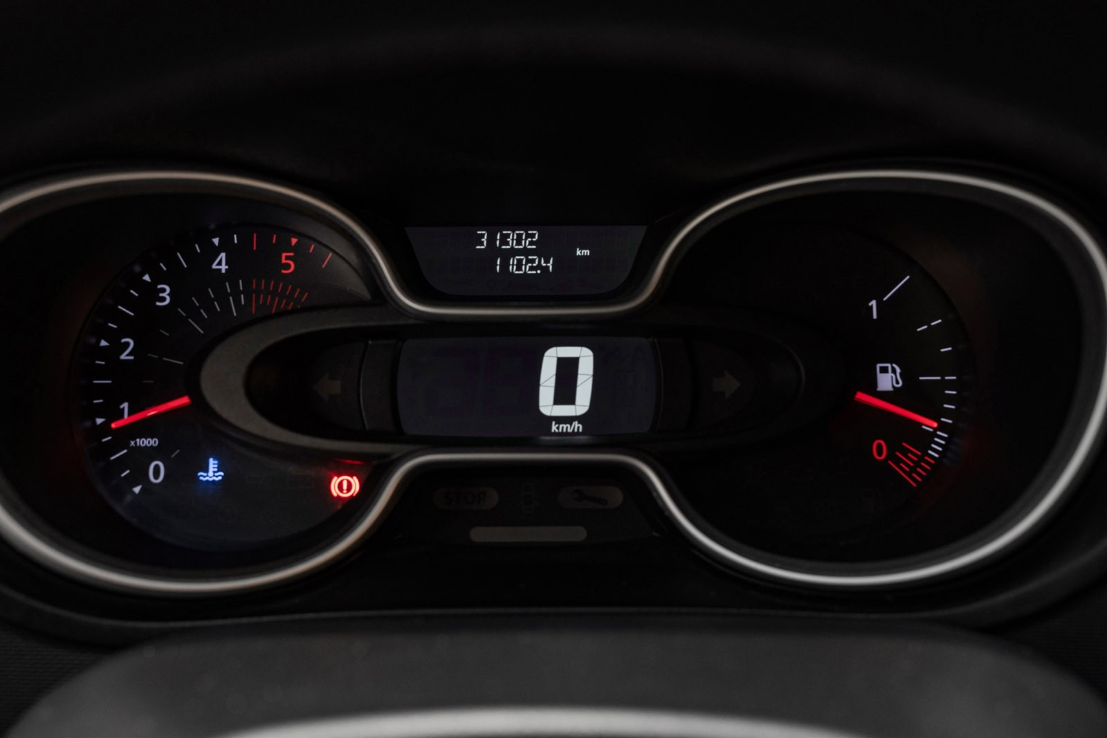 Renault Trafic 2,0dCi 145 L2H1
