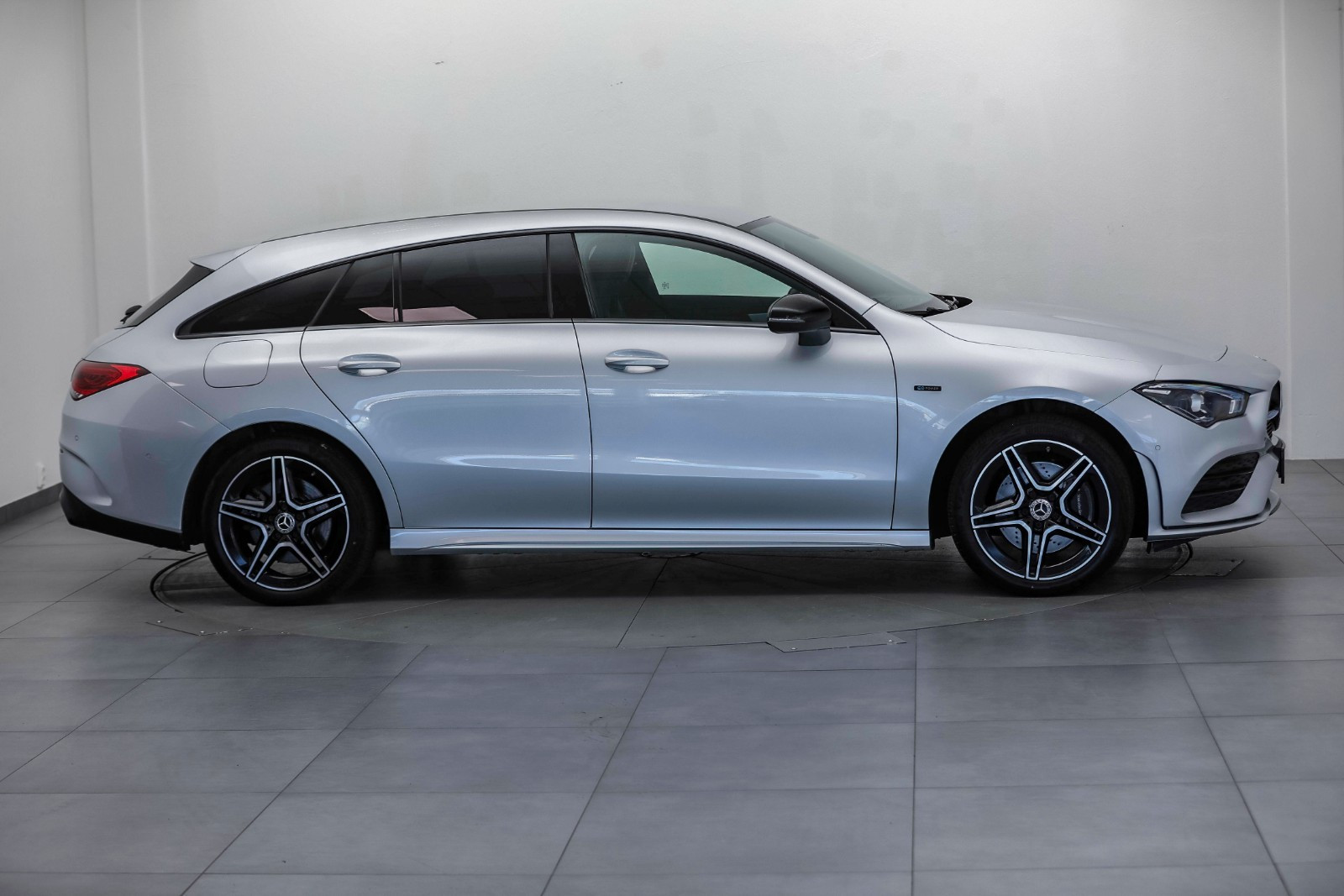 Mercedes-Benz CLA 250e