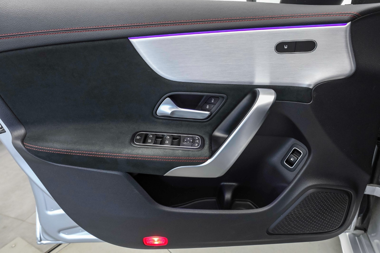 Mercedes-Benz CLA 250e