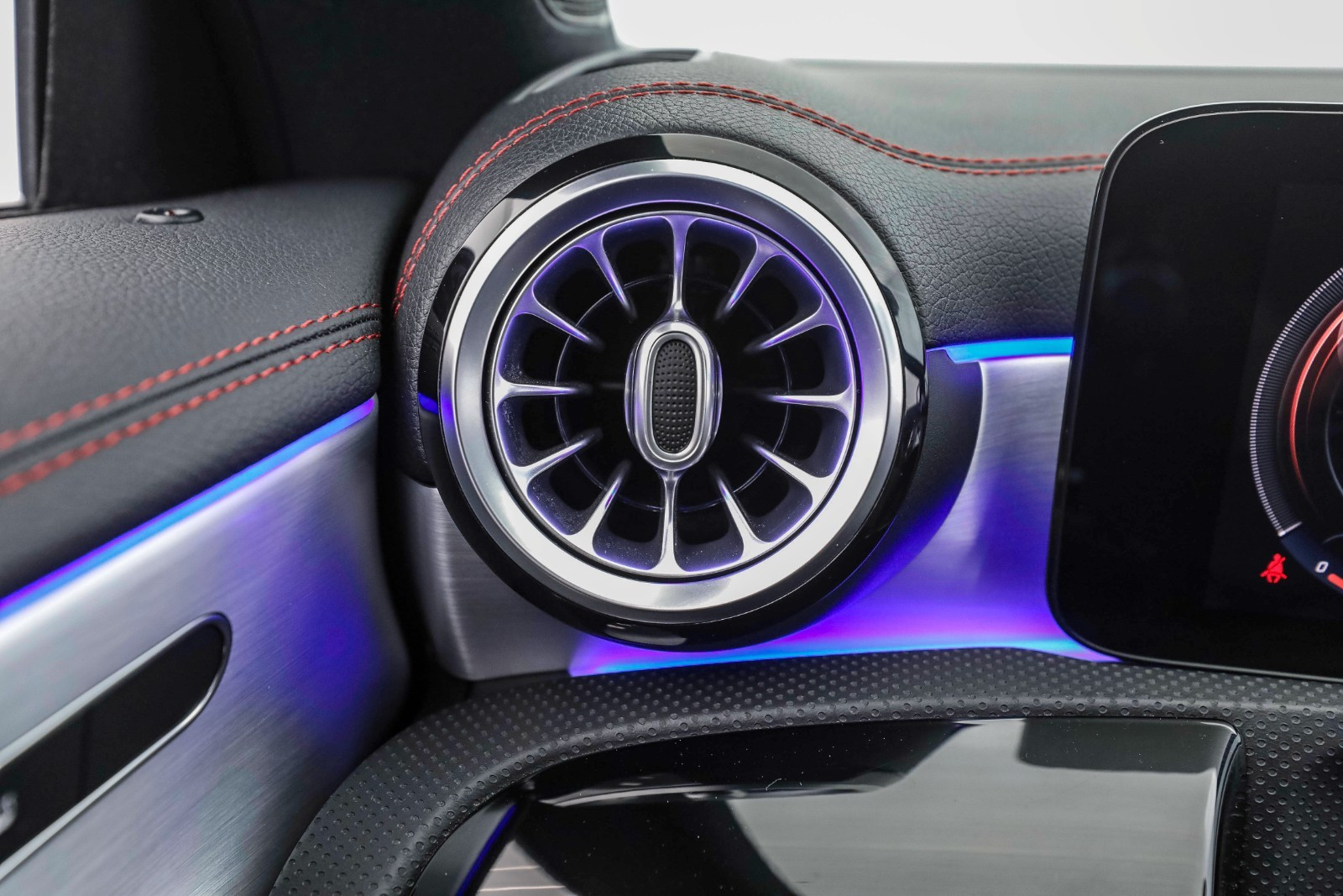 Mercedes-Benz CLA 250e