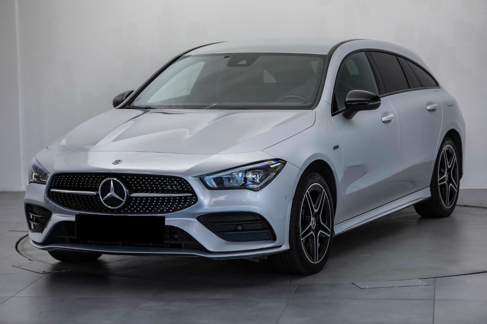 Mercedes-Benz CLA 250e