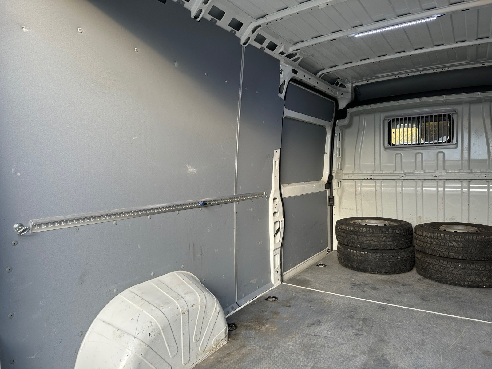 Peugeot Boxer 2,2 Hdi