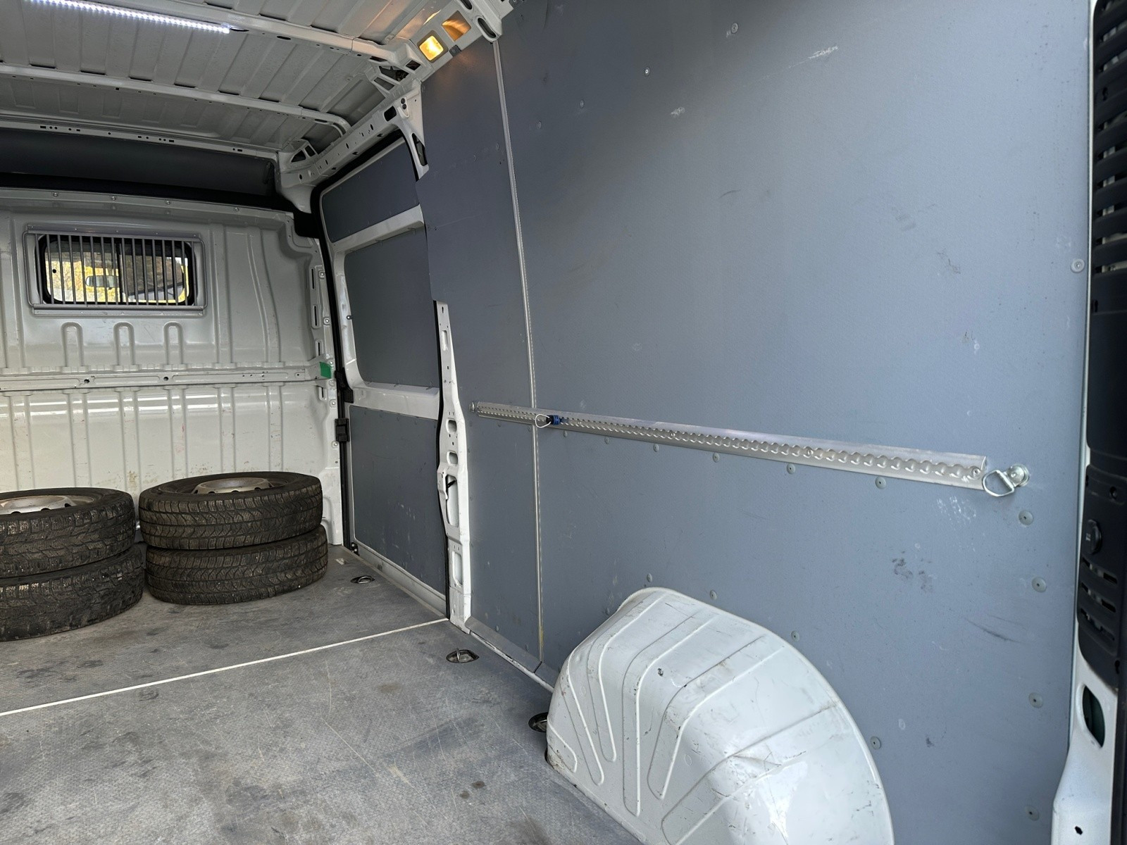 Peugeot Boxer 2,2 Hdi