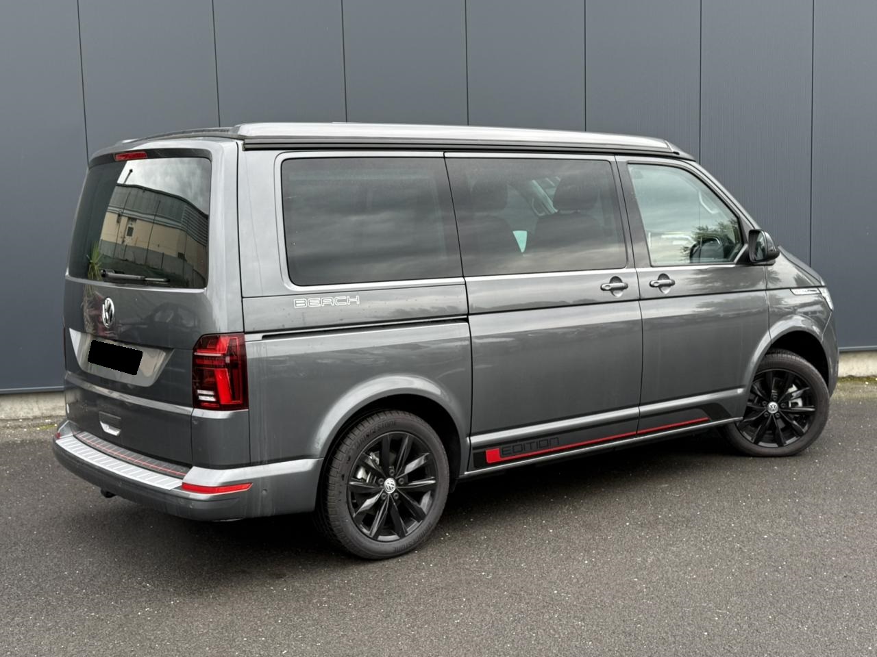 VOLKSWAGEN CALIFORNIA T6.1 2.0 TDI 150 DSG Beach Camper Edition