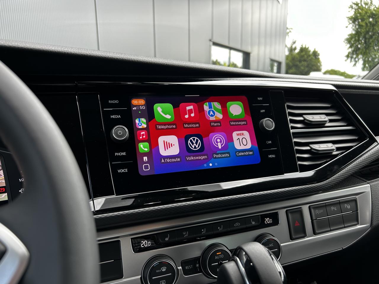 VOLKSWAGEN CALIFORNIA T6.1 2.0 TDI 150 DSG Beach Camper Edition