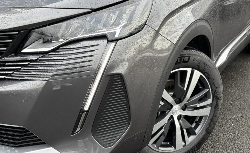 PEUGEOT 5008 1.5 BlueHDI 130 EAT8 Allure Pack