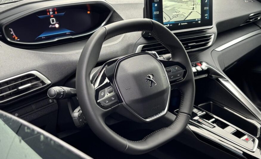 PEUGEOT 5008 1.5 BlueHDI 130 EAT8 Allure Pack