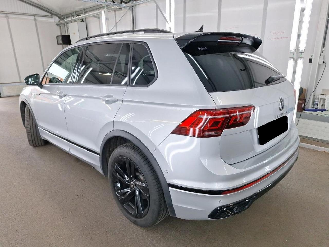VOLKSWAGEN TIGUAN 1.5 TSI 150 DSG7 R-Line