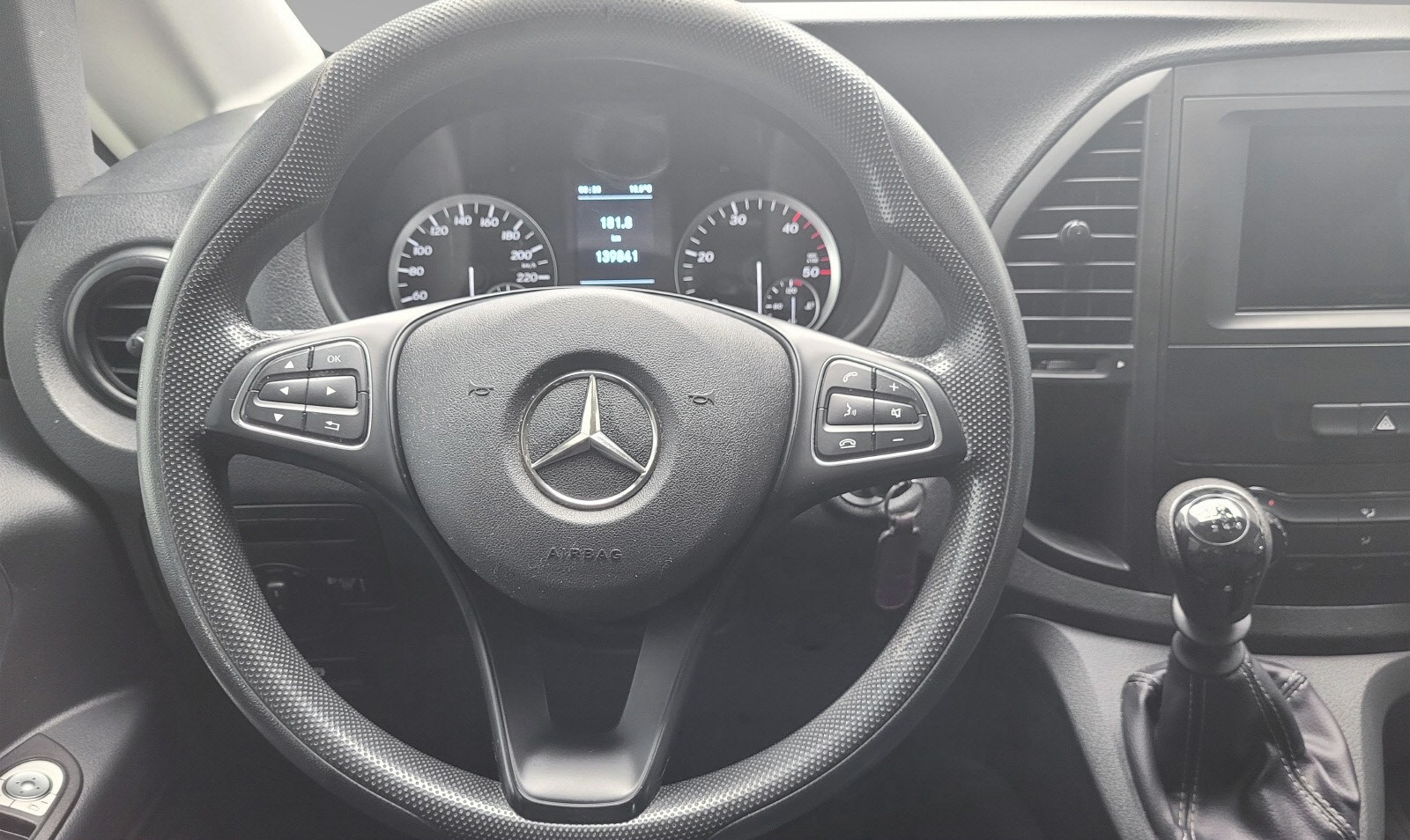 Mercedes-Benz Vito Tourer pro CDI Extra-Long 7 places